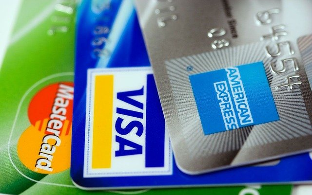 Mastercard, VISA und Amex Kreditkarten - bargeldlos bezahlen